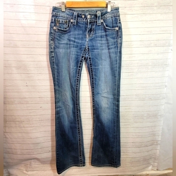 MISS ME BOOTCUT JEANS, W BACK POCKET EMBELLISHMENT SZ 26 - Picture 1 of 16